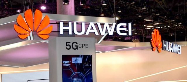 Huawei подтвердила, что анонсирует складной смартфон с 5G на MWC 2019