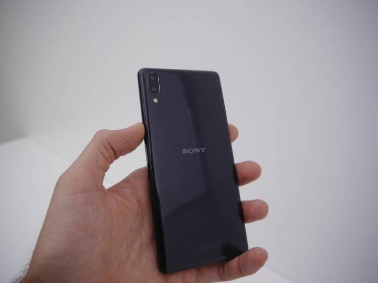 Sony работает над новым смартфоном с соотношением сторон 21:9 и процессором Snapdragon 710