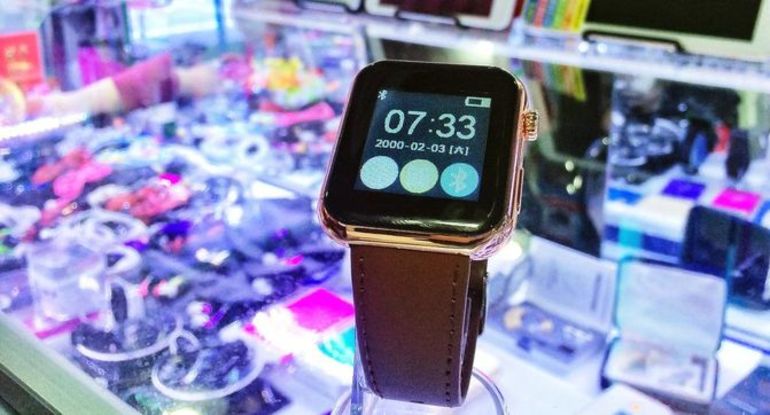 Массовый выпуск поддельных часов Apple Watch в Китае