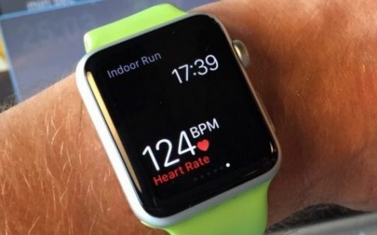 Австралийский мужчина благодарит Apple Watch за спасение жизни